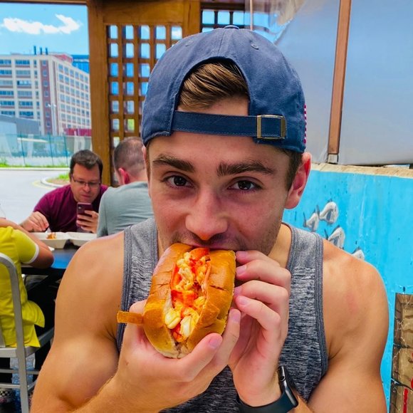 Meet your Posher, Kyle - Picture 1 of 1